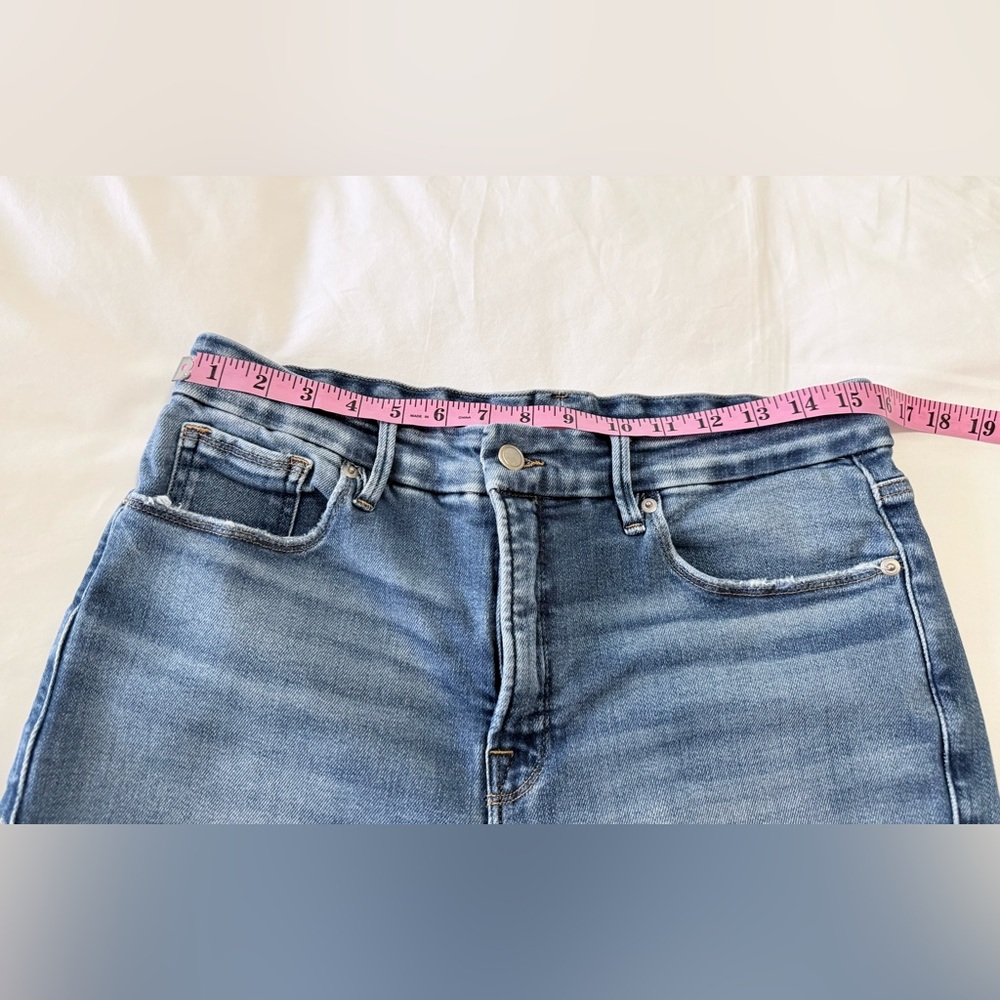 Good American | SZ 14/ 32 | Straight Jeans Indigo Blue | Cropped Distressed - Picture 5 of 9